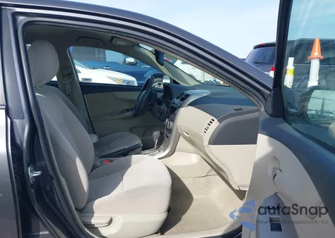 2011 Toyota Corolla Le z USA, uszkodzony, nr VIN JTDBU4EE2BJ089544